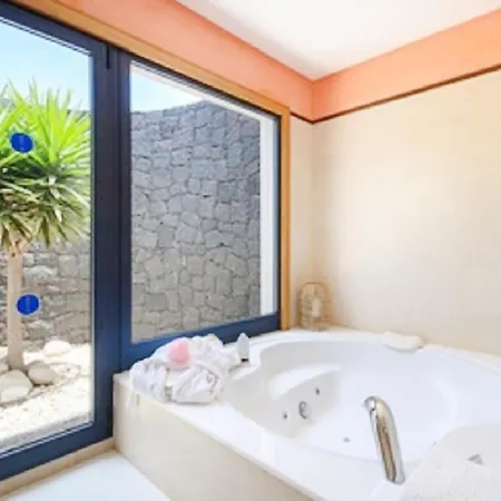 Casa de Férias In With Sauna *